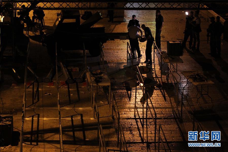 （国际）（1）以色列拆除圣殿山入口的金属探测门