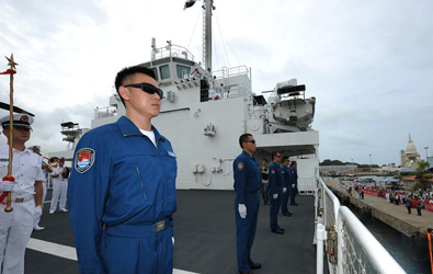 医院船首次停靠斯里兰卡.jpg