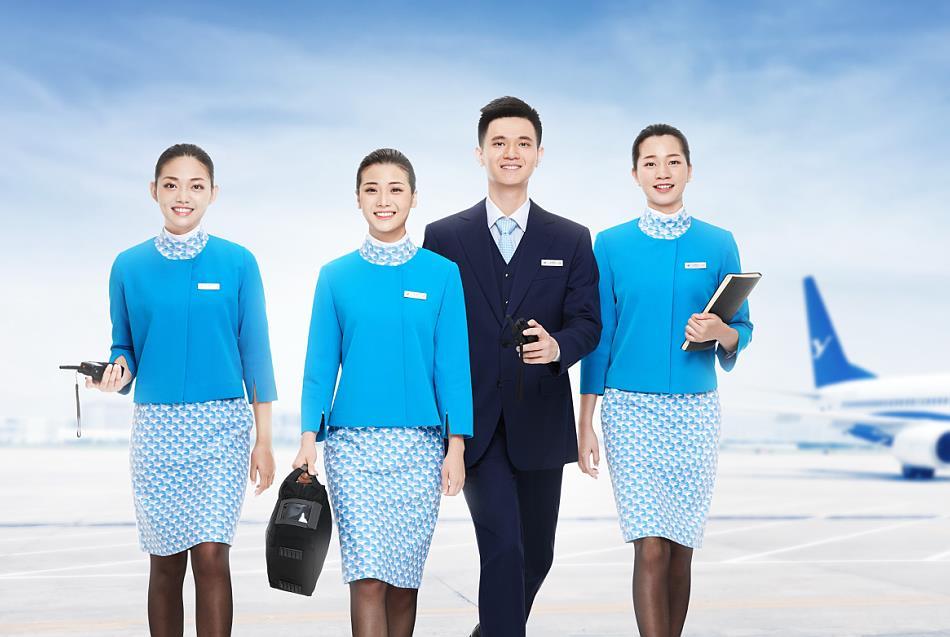 厦门航空发布新款地服人员制服_图片频道__中国青年网