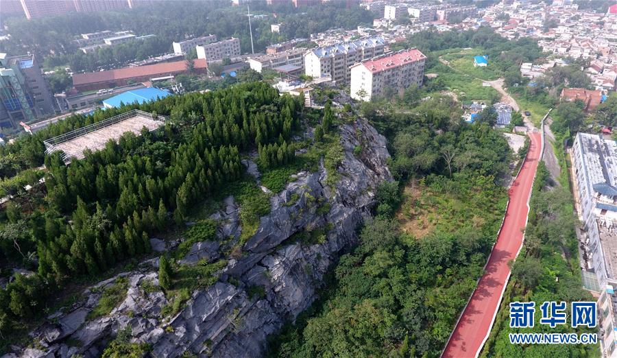 （环境）（1）济南丁字山：昔日采石场 今成山体公园
