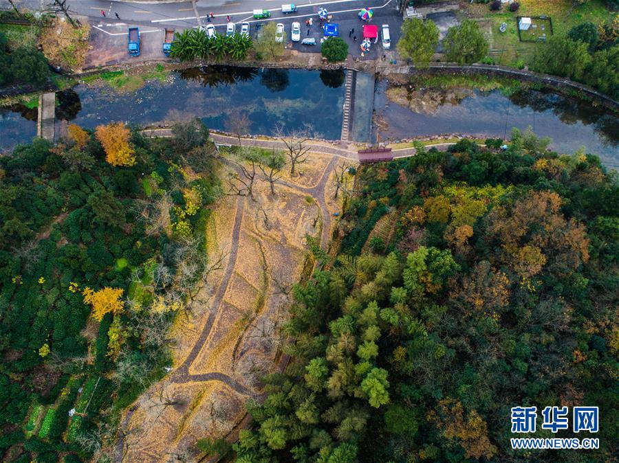 《闪光少女》发MV 周笔畅演绎《用尽我的一切