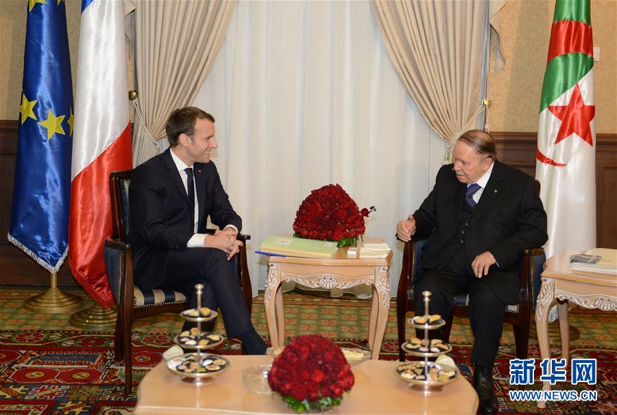 （国际）（1）法国总统访问阿尔及利亚讨论双边合作