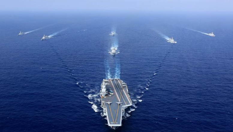 中国海军航母编队完成远海实兵对抗训练返航