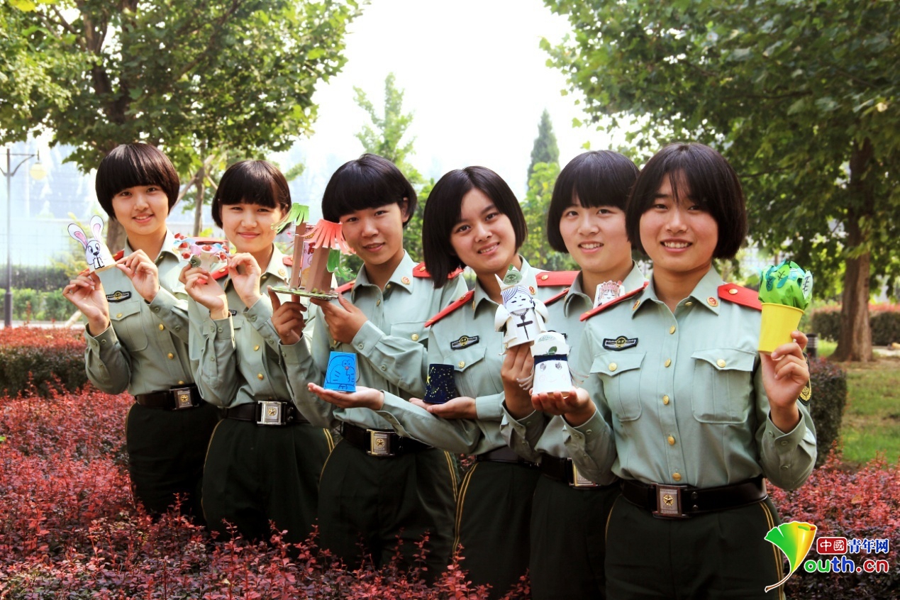武警北京总队执勤第十三支队女兵.通讯员 谢越 摄