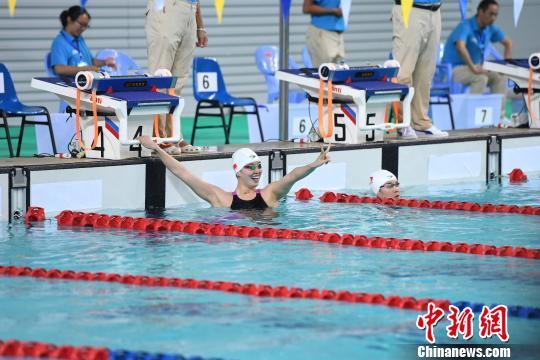 亚运会游泳选拔赛:洪荒少女傅园慧获得100米