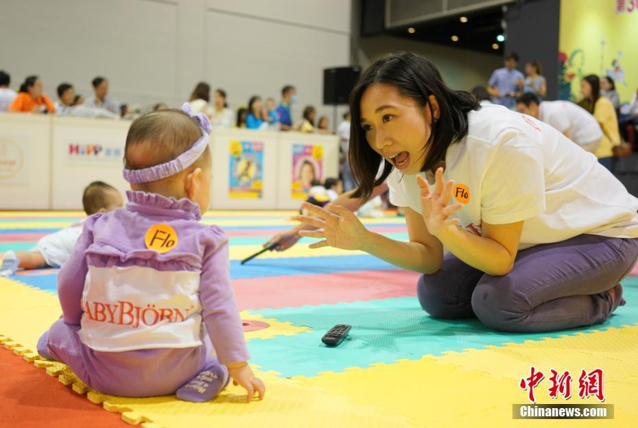 香港婴儿、儿童用品展吸引人潮