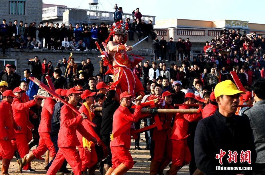 福建莆田南日岛抬神冲海祈福