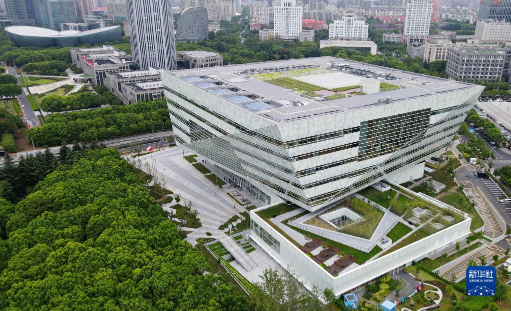 上海图书馆东馆正式对外开放