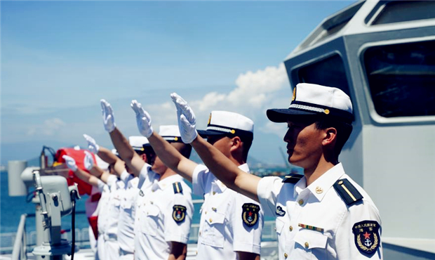 中国海军戚继光舰结束对越南友好访问启程前往泰国.jpg