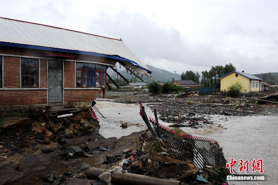 航拍黑龙江尚志市村庄灾情