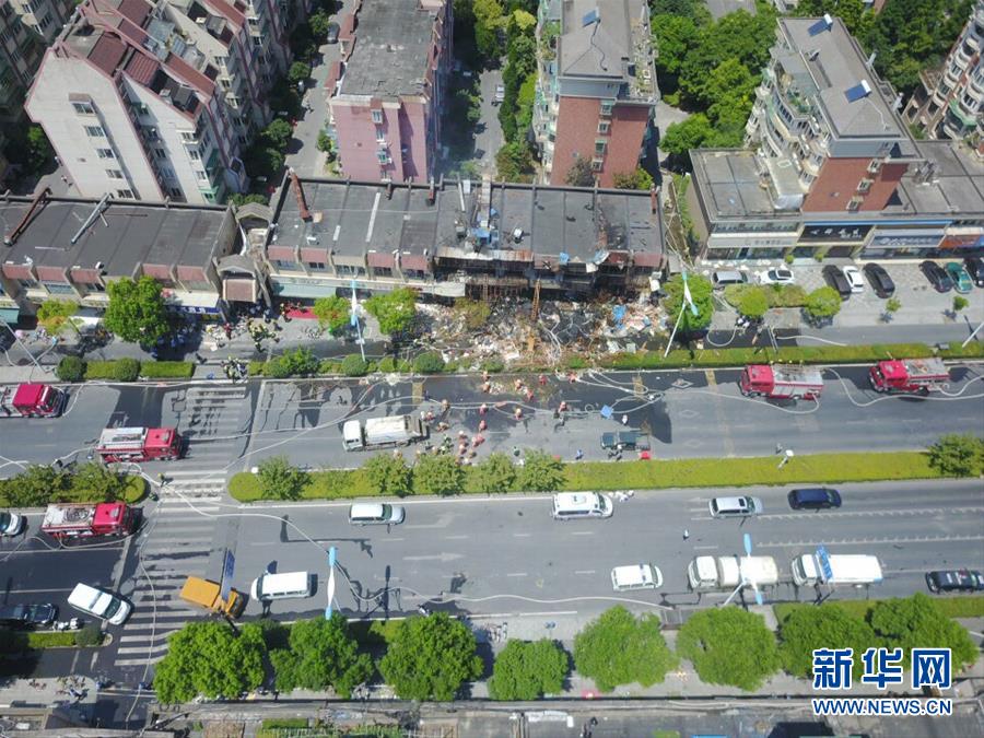 #（突发事件）（1）杭州一店铺发生爆燃事故 已致2人死亡55人受伤