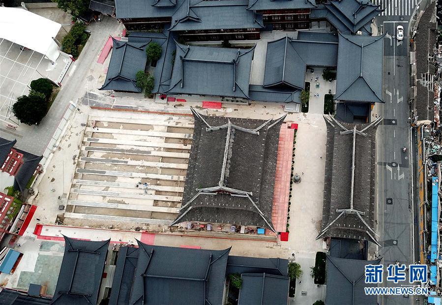 上海玉佛禅寺百年古建筑大雄宝殿开始平移_图片频道__中国青年网