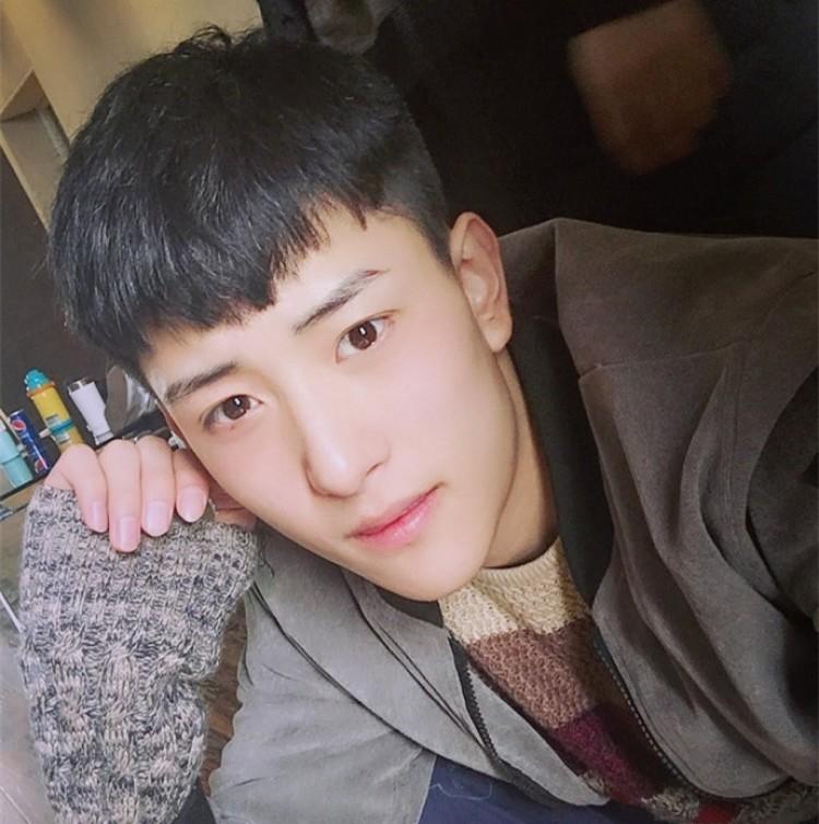 北电新生报道,王俊凯的同学里有这么多艺人和网红啊