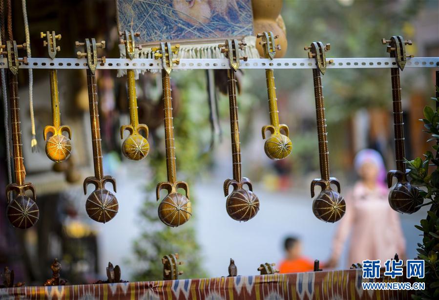 （社会）（5）漫步喀什“坎土曼”巴扎