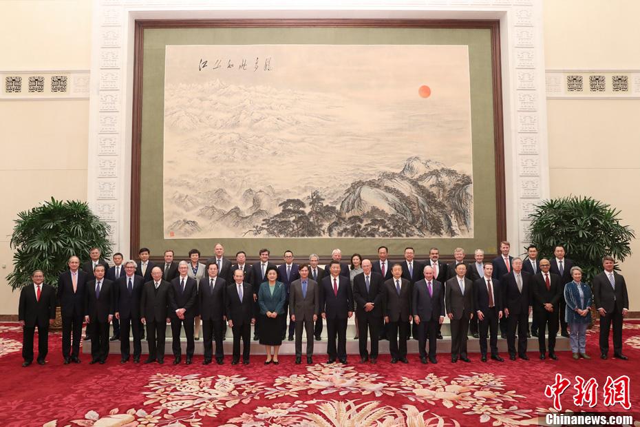 习近平会见清华大学经管学院顾问委员会委员