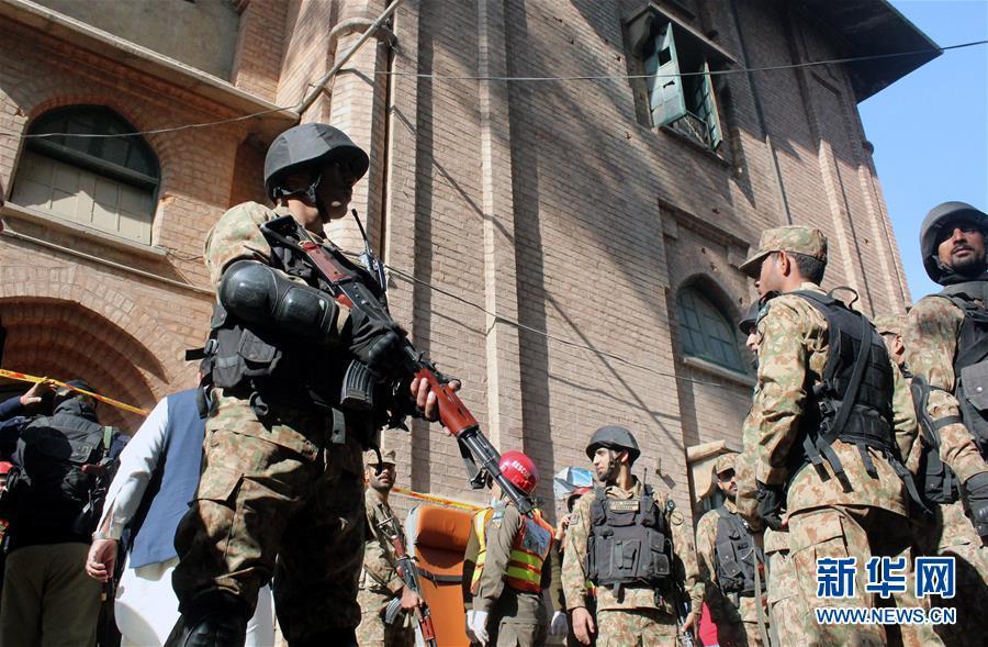 巴基斯坦一培训学校遭枪击致9死35伤