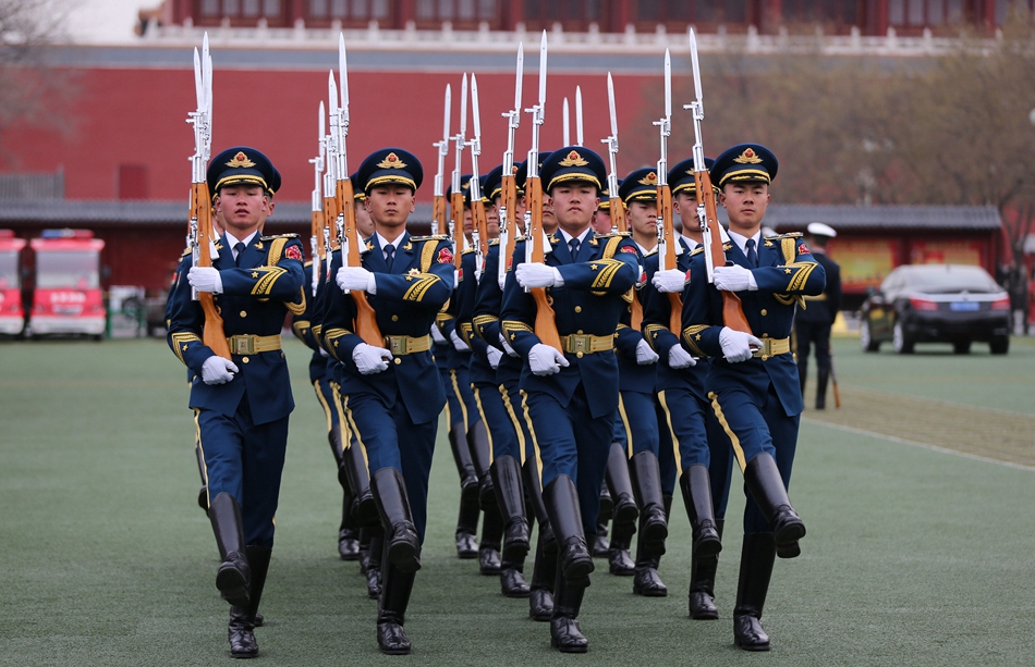 国旗护卫队驻地更背景墙换三军仪仗队照片
