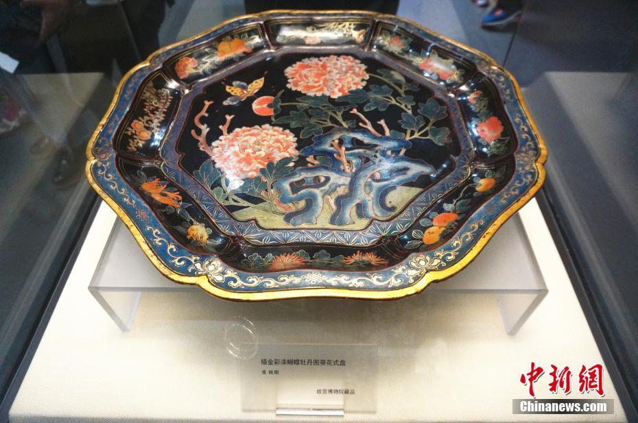 108件(套)故宫牡丹题材文物"绽放"河南洛阳