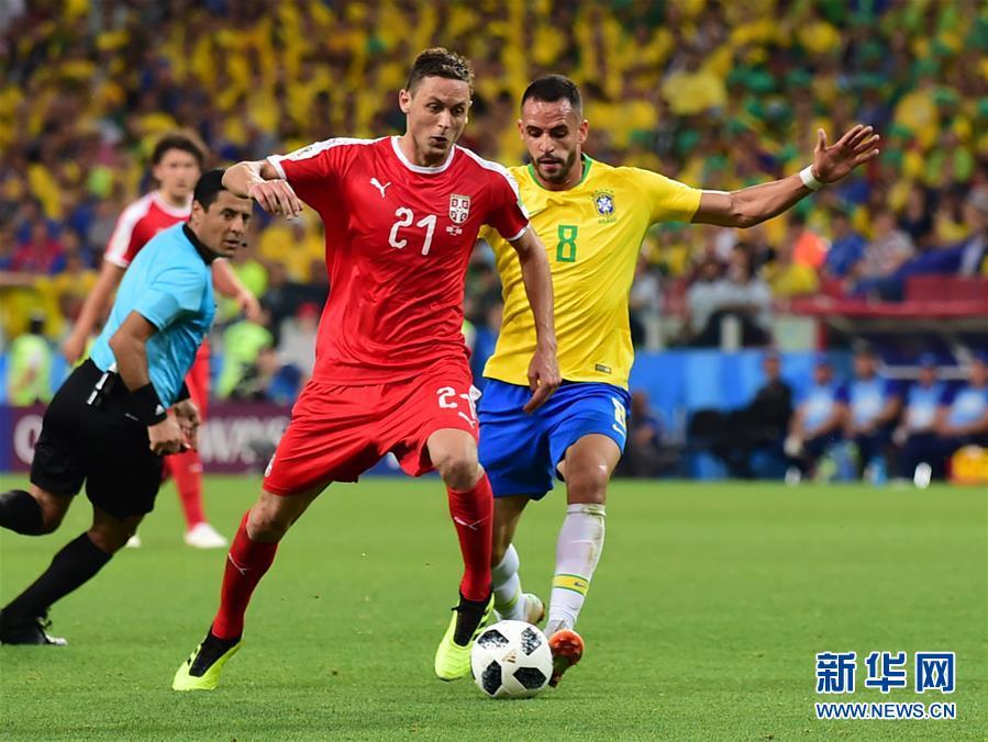 【世界杯】巴西队2比0战胜塞尔维亚队晋级十六强_新闻频道__中国青年