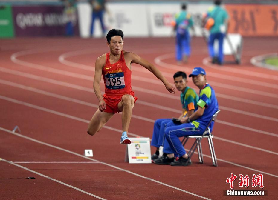 雅加达亚运会:男子三级跳远印度选手夺冠