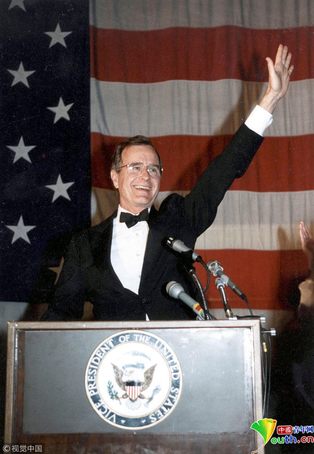 美国第41任总统布什去世 享年94岁 (2/8)