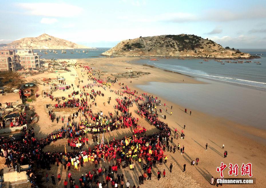 福建莆田南日岛抬神冲海祈福