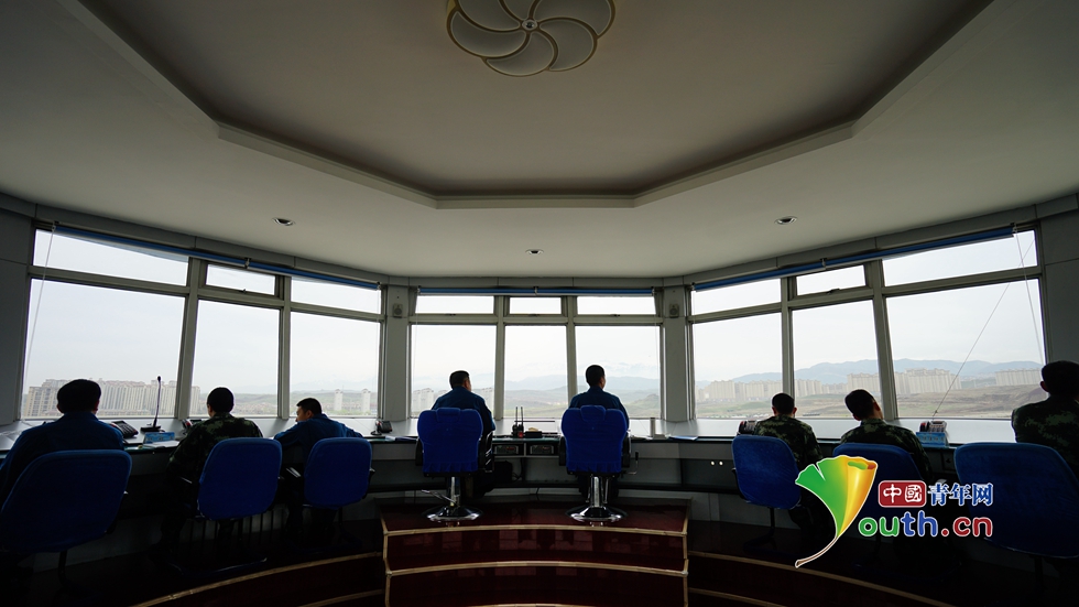 武警部队组织2019年度飞行骨干集训