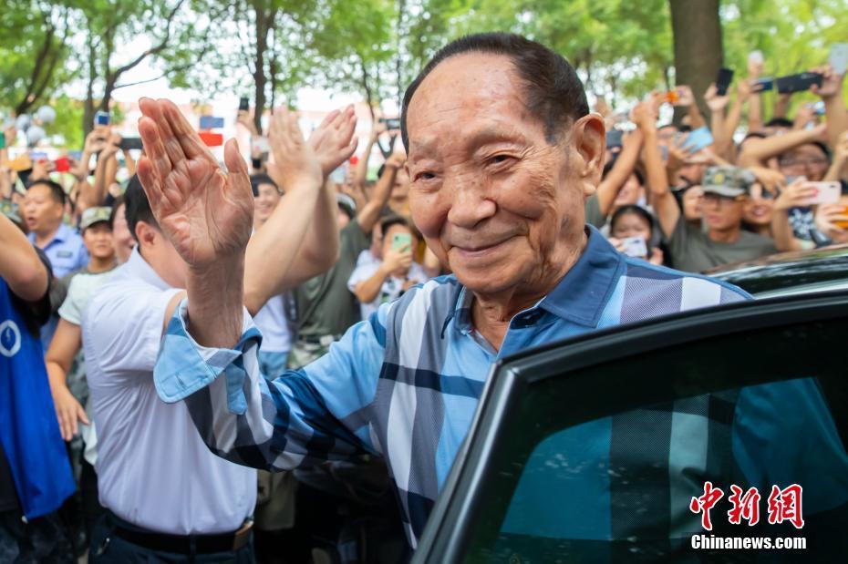 袁隆平农业大学图片