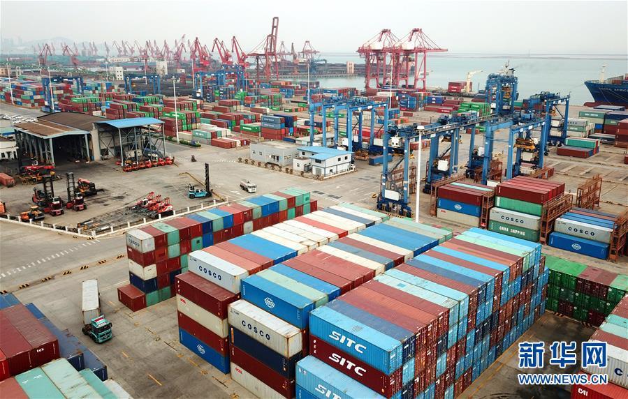 一季度货物贸易进出口总值6.57万亿元 (4/4)