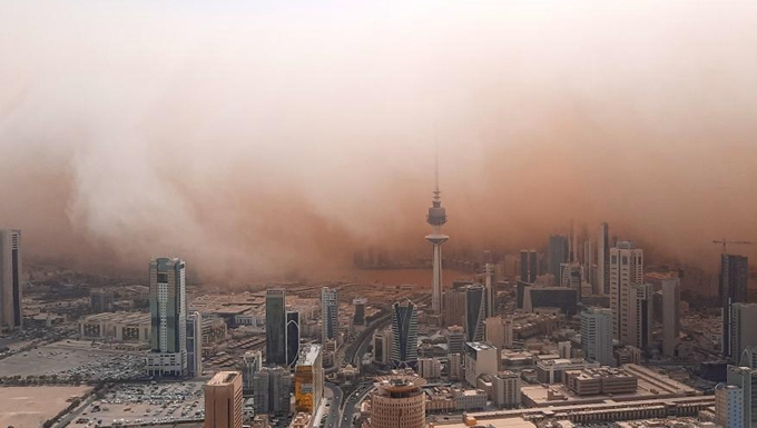 科威特：沙尘来袭.jpg
